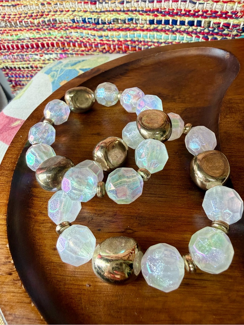 Iridescent White and Gold Stretch Bead Bracelet